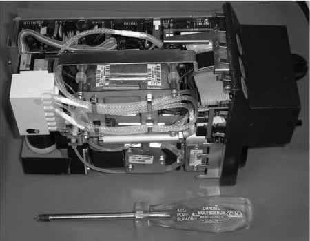 A real, side-stream gas analyser